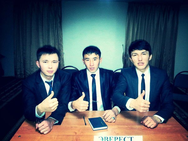 Акжол Бухат