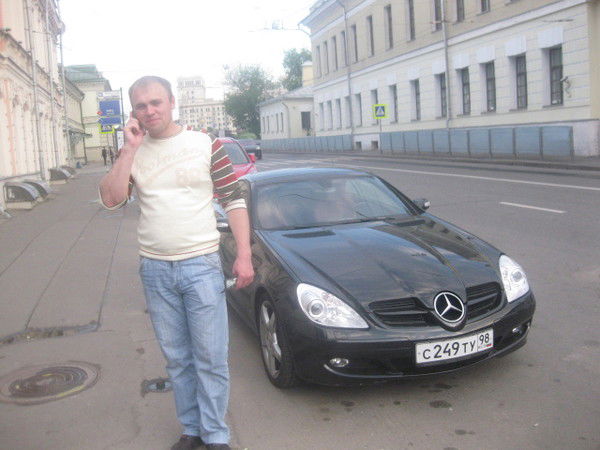 Виктор Булатов