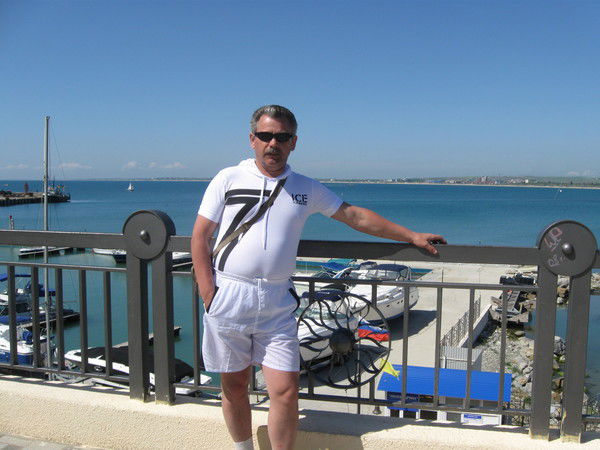 Андрей Медведев