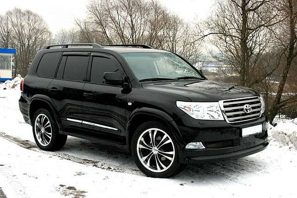 Александр Чернев