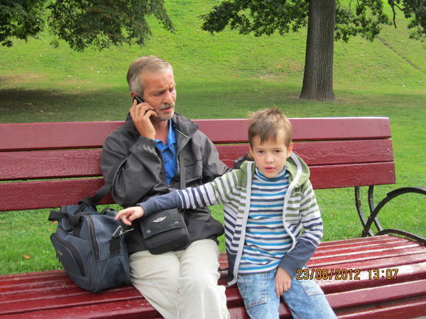 Игорь Петров