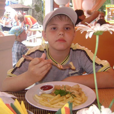 Данила Манский