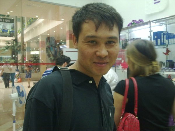 Марат Шакенов