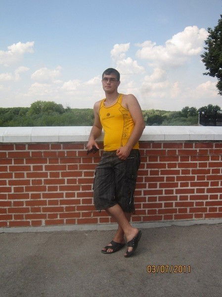 Макс Петров