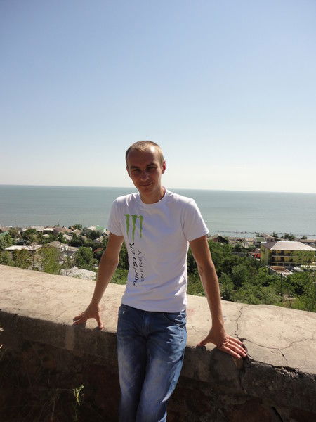 Евгений Горбатов