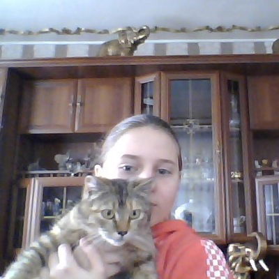 Катя Басова