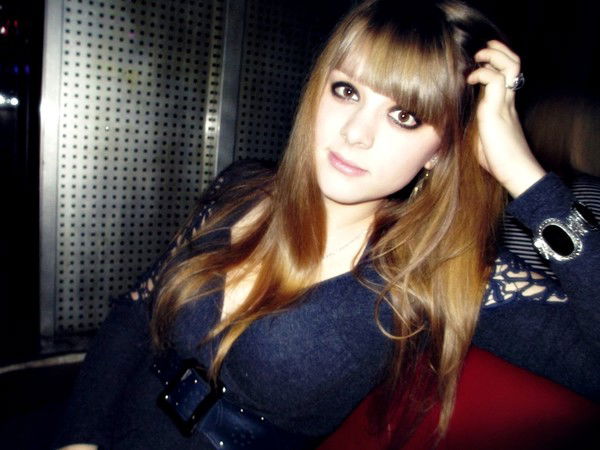 Лена Чеснокова