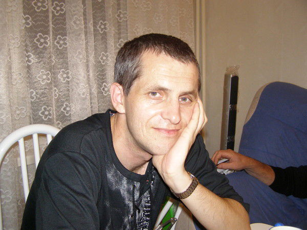 Александр Леонтьев