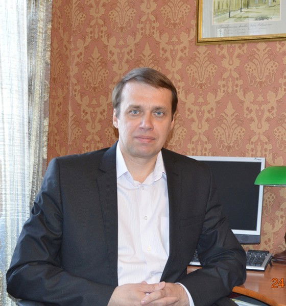 Владимир Яковец