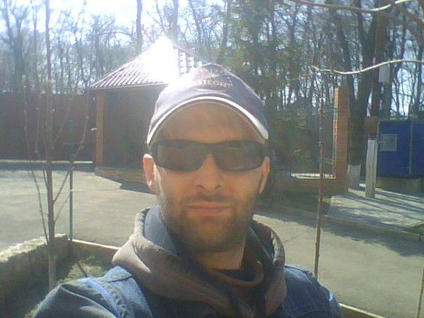 Андрей Антонов