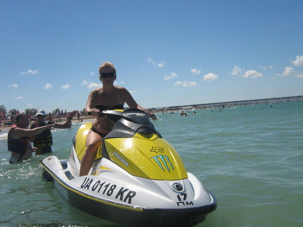 Неизвестно Неизвестно