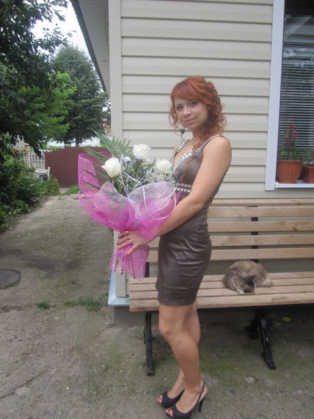 Илона Хмарик