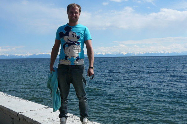 Петр Волков