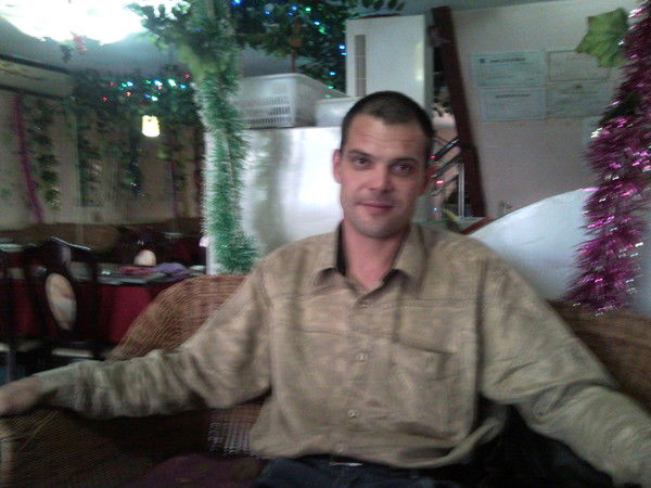 Олег Дмитриев