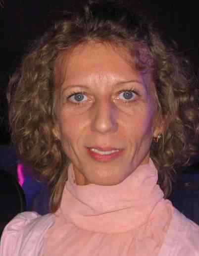 Людмила Манжелес