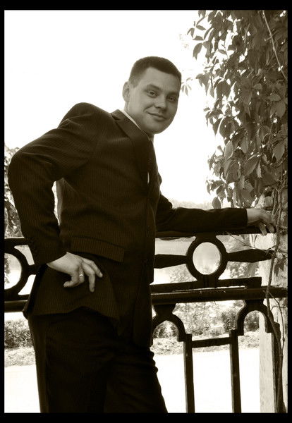 Юра Тихонов