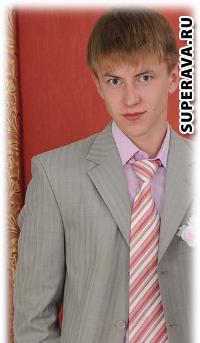 Михаил Волженцев