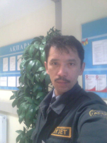 Даурен Сулейменов