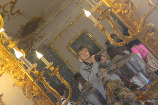 Илья Богданов