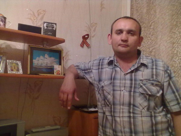 Антон Бузанов