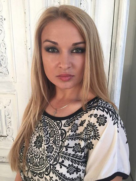 Юлия Халилова