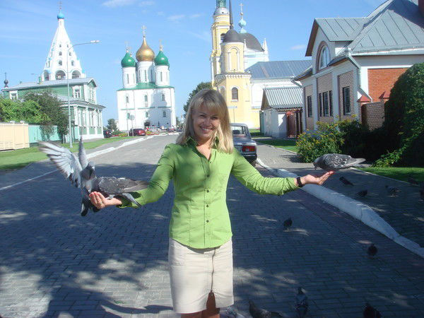 Анна Леонтьева