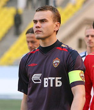 Алексей Иванов