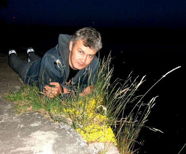 Владислав Сельянов