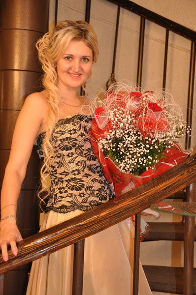 Танюша Стеценко