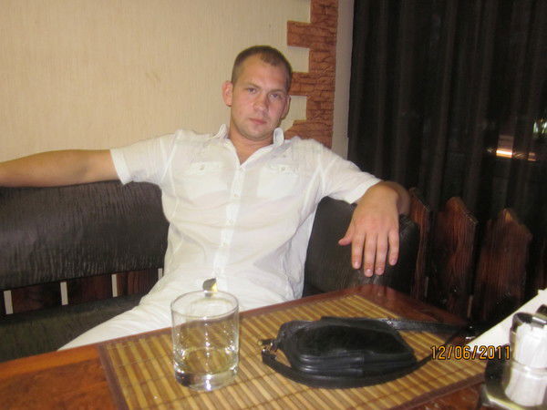 Виталий Аксенов