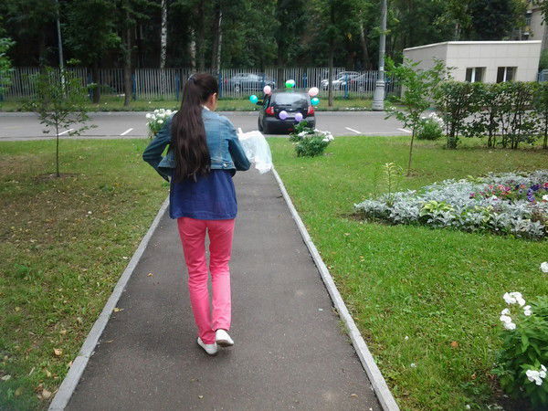 Париза Назарова