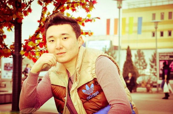 Олжас Оспанов