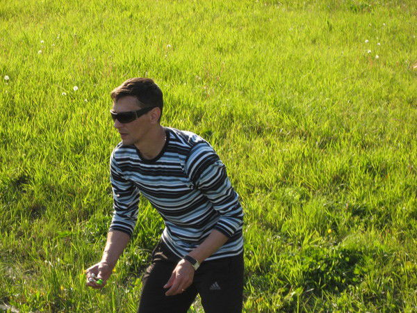 Хмелевской Роман