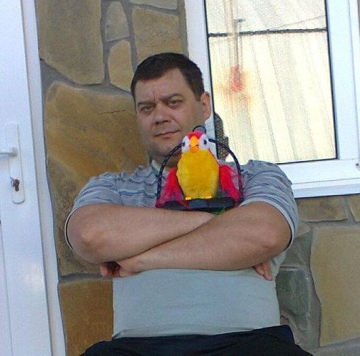 Андрей Гузенко