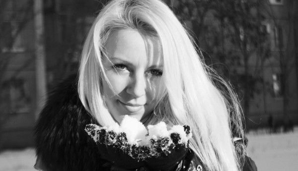 Наташа Баженова