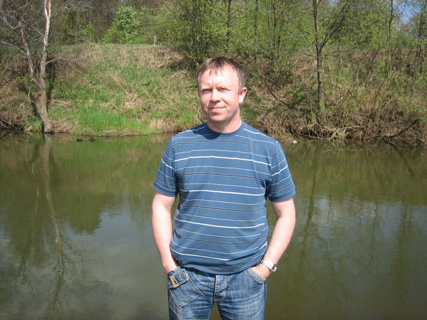 Николай Попов