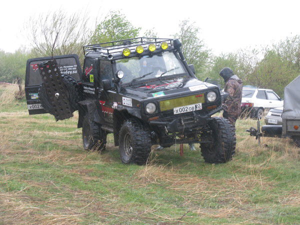 Алекс Фрост