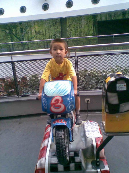 Кайырназар Хайруллинов