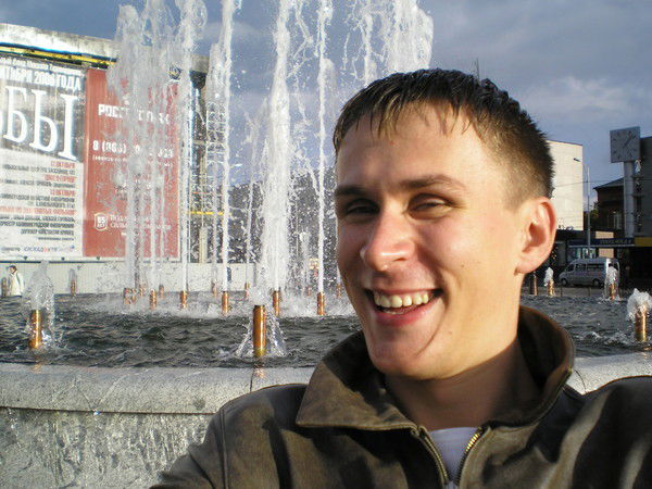 Артем Колосов