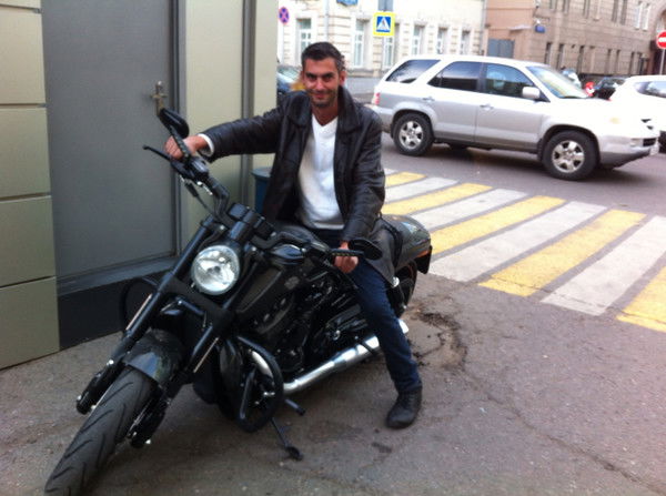 Женя Агранович