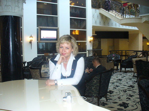 Елена Артищева