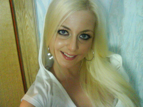 Александра Жданова