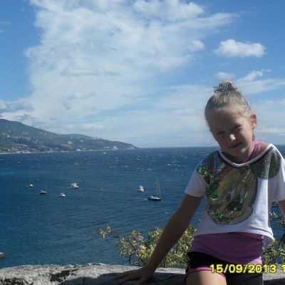 Юля Кузьмич