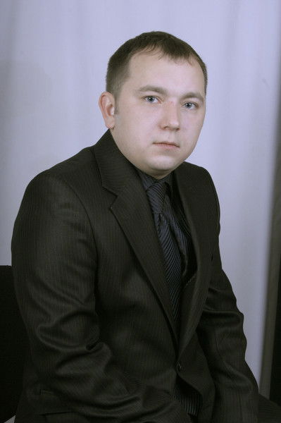 Павел Старков