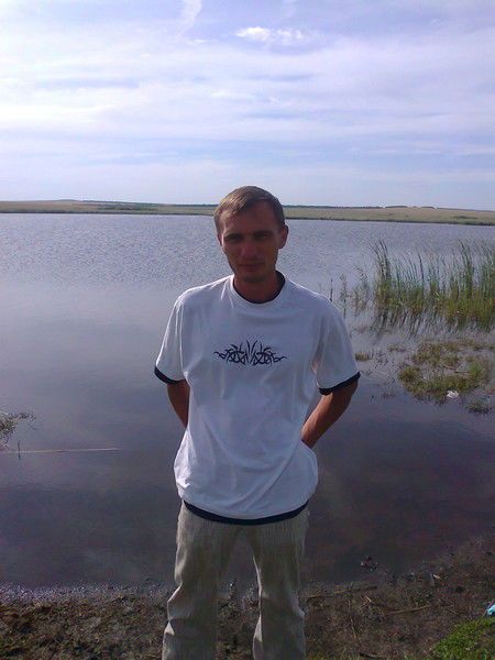 Владимир Емельянов