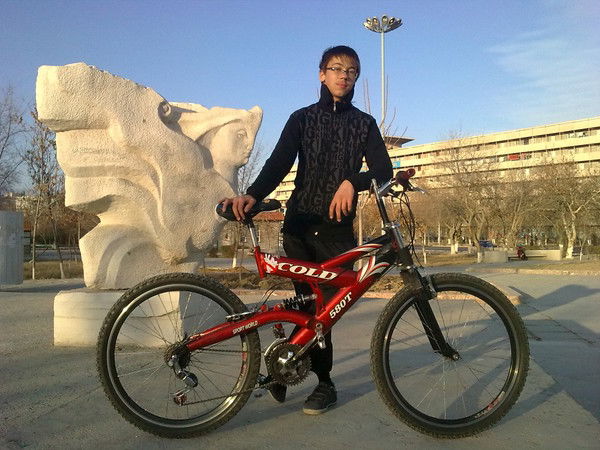 Алекс Безин