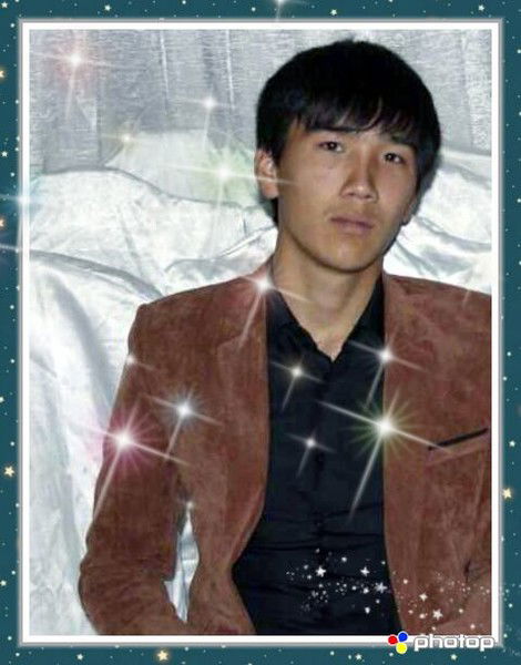 Парень.. Скромный..