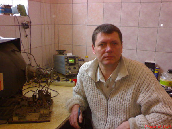 Виктор Серегин