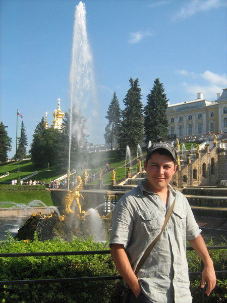 Расим Султангареев