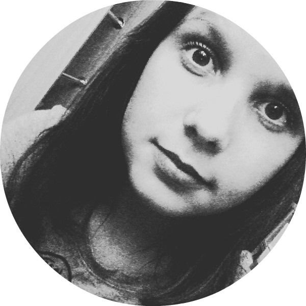 Лиза Котова